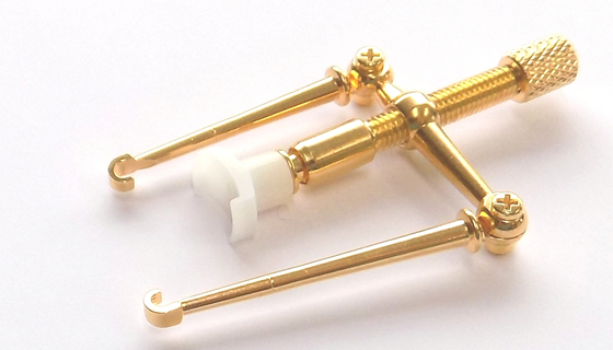 使用器具：巻き爪ロボブローB